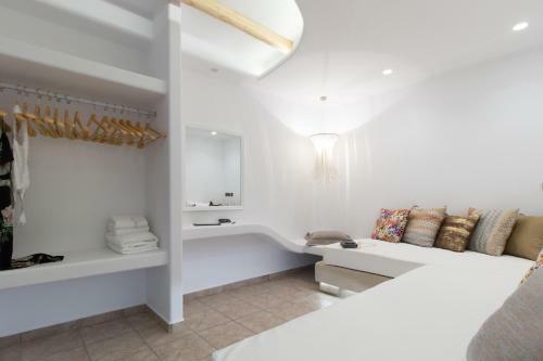 Spiros Hotel