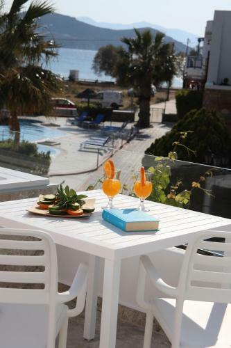 Spiros Hotel