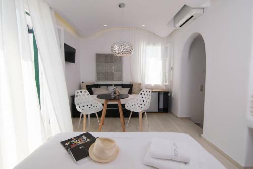 Spiros Hotel