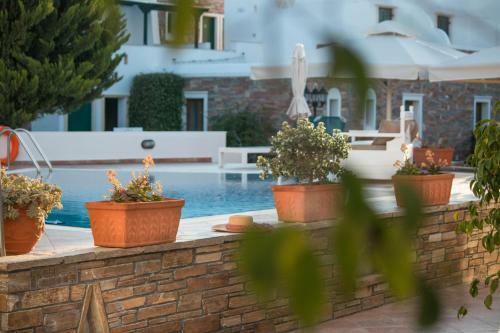 Spiros Hotel