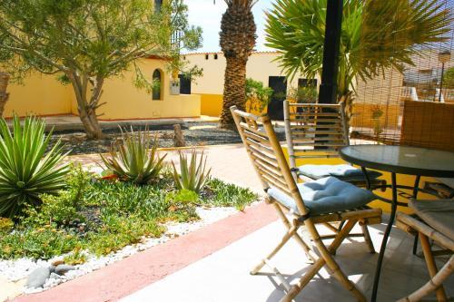 Fuerte Holiday Duplex & Apartments