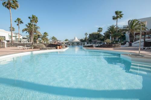 Estrella De Mar Apartment - Shared Pool