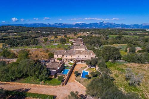 Costitx Villa Sleeps 6 Pool Air Con Wifi