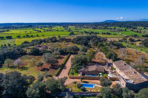 Costitx Villa Sleeps 6 Pool Air Con Wifi