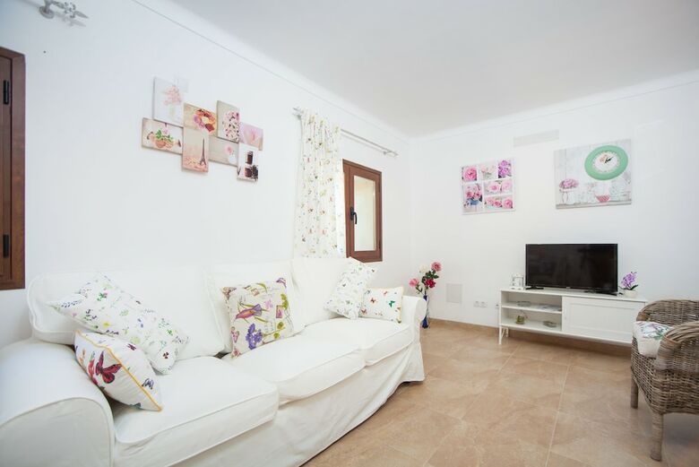 Villa Can Barrera
