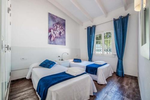 Es Barcares Villa Sleeps 4 Pool Air Con Wifi