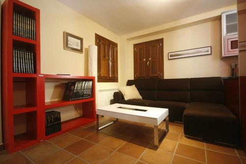 Apartamentos Casas Colgadas
