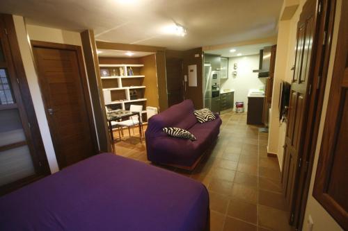 Apartamentos Casas Colgadas