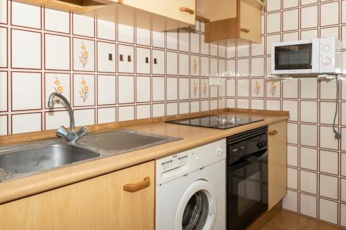 Apartamento Florazar 2, Vi-13-c