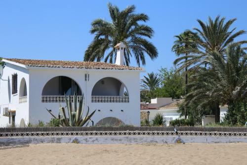 Villa El Oasis 1� L�nea Playa