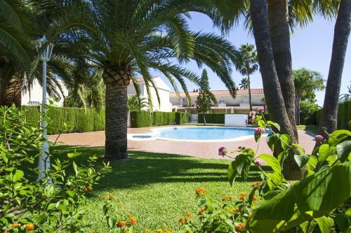 Denia Villa Sleeps 6 Pool Air Con Wifi