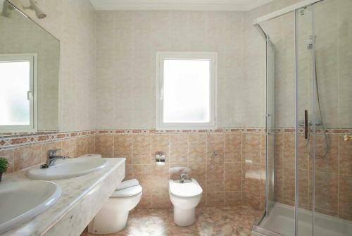 Setla Villa Sleeps 8 Air Con Wifi