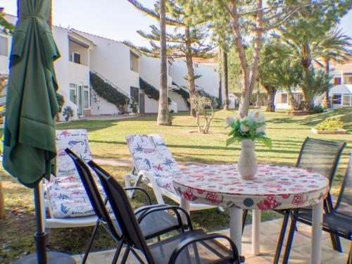 Bungalow Acceso Directo A Piscina.wifi Gratis