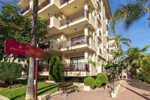 Apartamento Albir Confort Avenida II