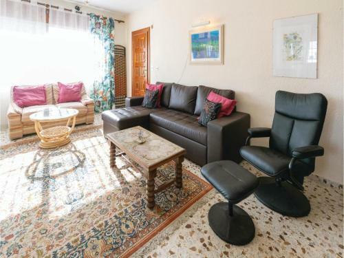Two-bedroom Holiday Home In El Campello
