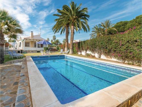 Two-bedroom Holiday Home In El Campello