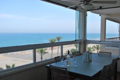 Apartamento 1� Linea De Playa Mucha Vista, Belvedere