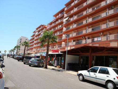 Apartamento Rosas III 6 6