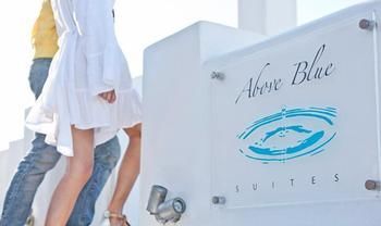 Hotel Above Blue Suites