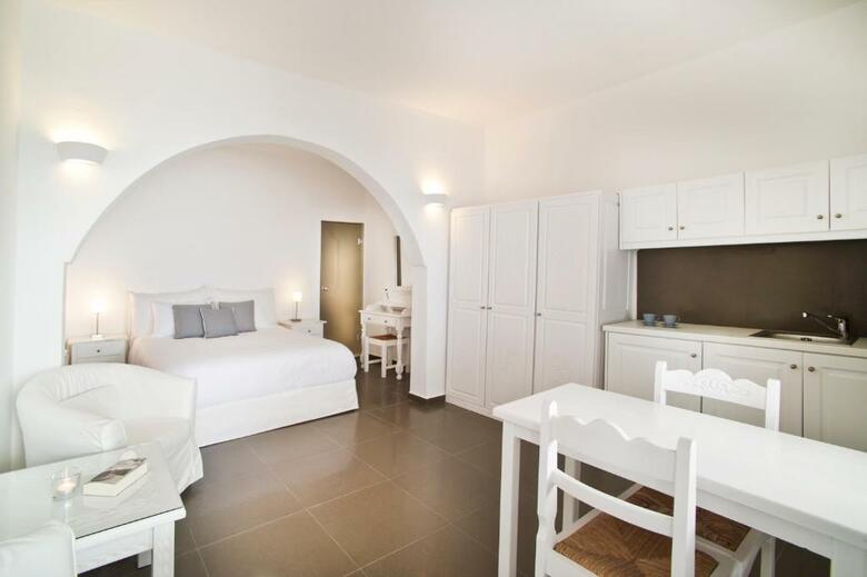 Hotel Agali Houses Apartments Studios Suites