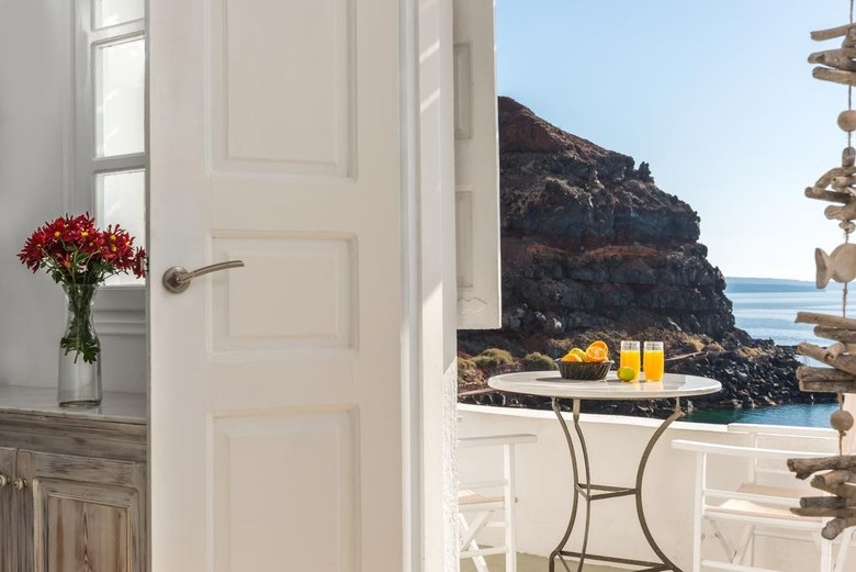 Hotel Amoudi Villas