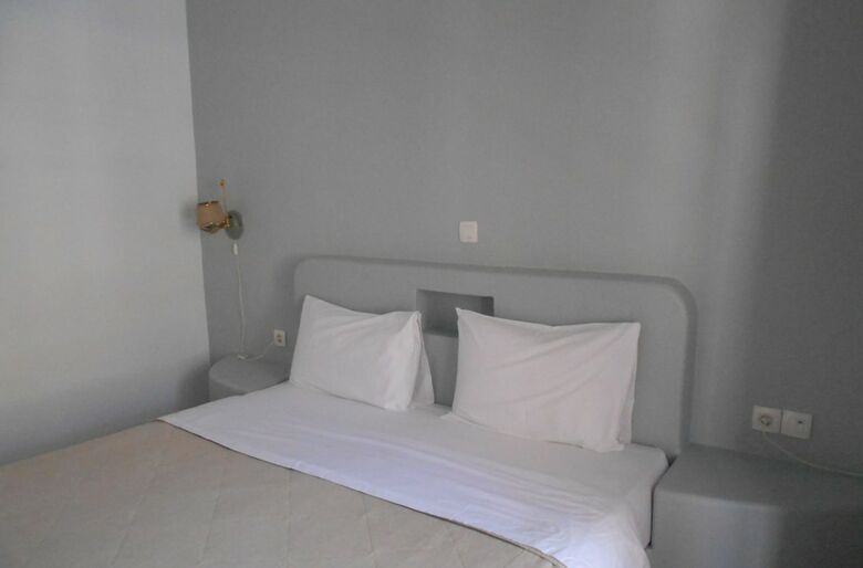 Black Sand Apartments