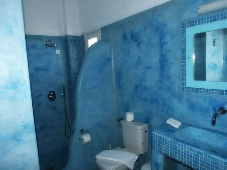 Black Sand Apartments