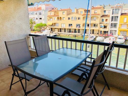 Apartamento Port Royal B-2 2�2