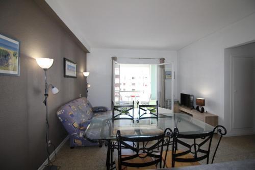 Apartamento Basic Confort Royal Marine