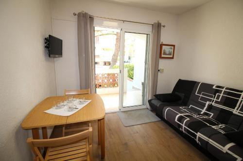 Basic Comfort Apartaments Bahia 70