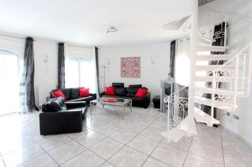 Villa Leon Inmo Carmanso 5 B - 12207