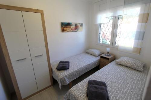 Villa Leon Inmo Alberes 174 A - 10007