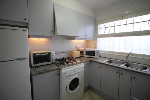 Apartamento Basic Confort Sant Mori 13