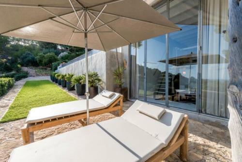 Cubells Villa Sleeps 12 Pool Air Con Wifi