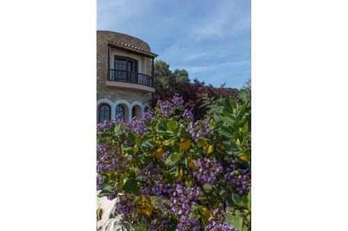 Cubells Villa Sleeps 8 Pool Air Con Wifi