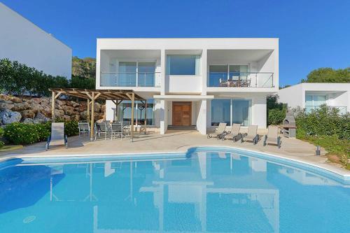 Villa Tin Dos