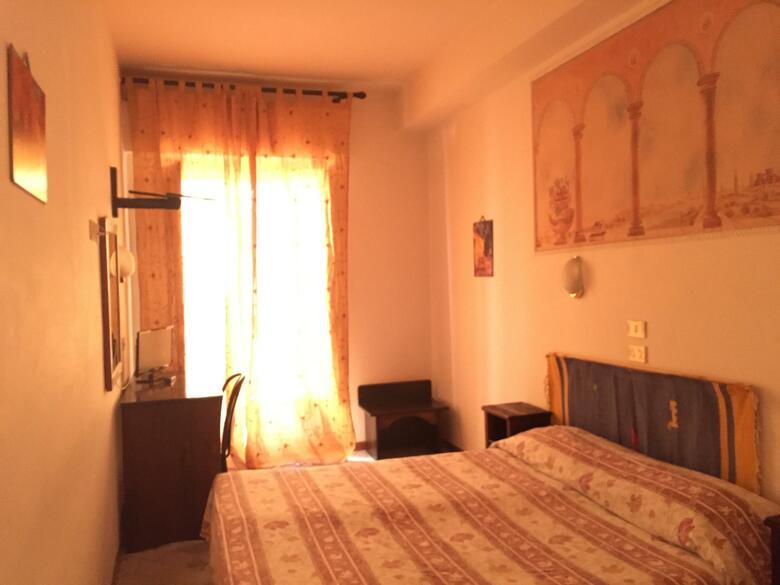 Hotel Ascot