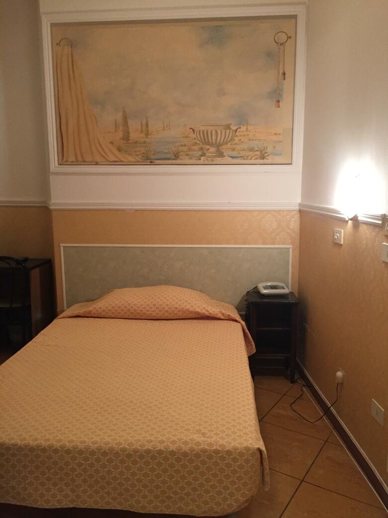 Hotel Ascot