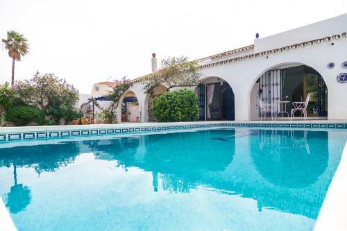 Villa Mika