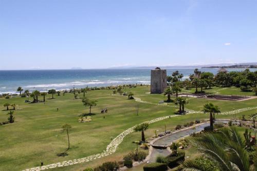 2 Bedrooms Apartment Frontline Beach Near Marbella