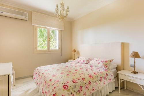 Villa Soraya Near Marbella