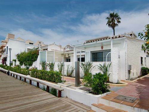 Holiday Home Avenida Del Pirata