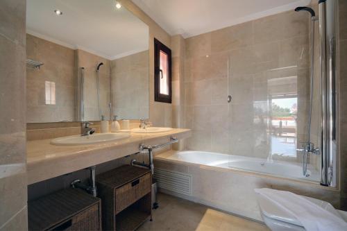 Apartamento Jardines De Nueva Galera Cozy Penthouse