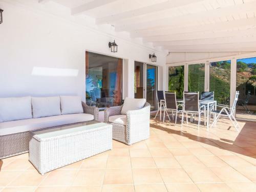 Holiday Home Casa Esmerdo