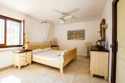 Urbanitzacio Montemar Villa Sleeps 4 Wifi