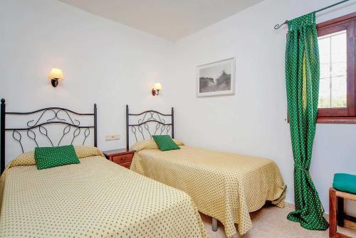 Fanadix Villa Sleeps 4 Wifi