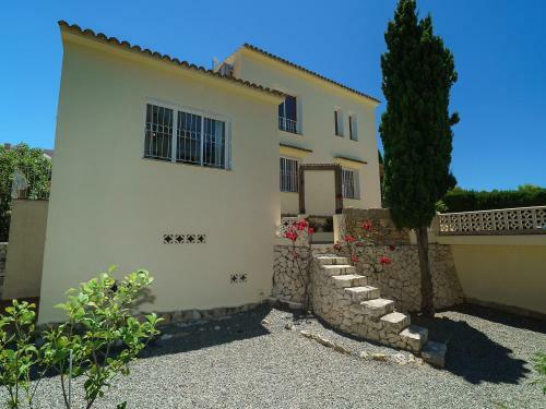 Holiday Home Le Clos Joli