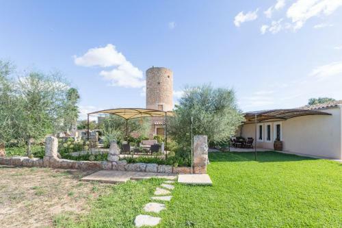 Villa Salinas