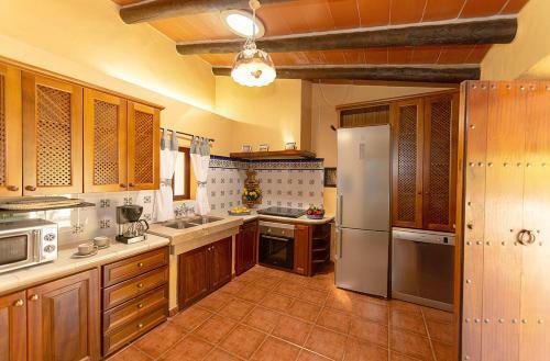 Felanitx Villa Sleeps 8