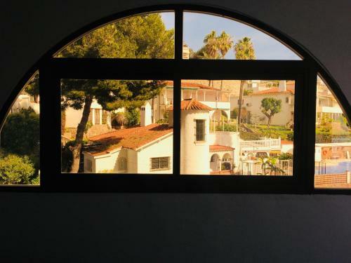 Apartamento Toreblanca Lux